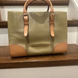 RARE excellent used condition Dooney patent tote